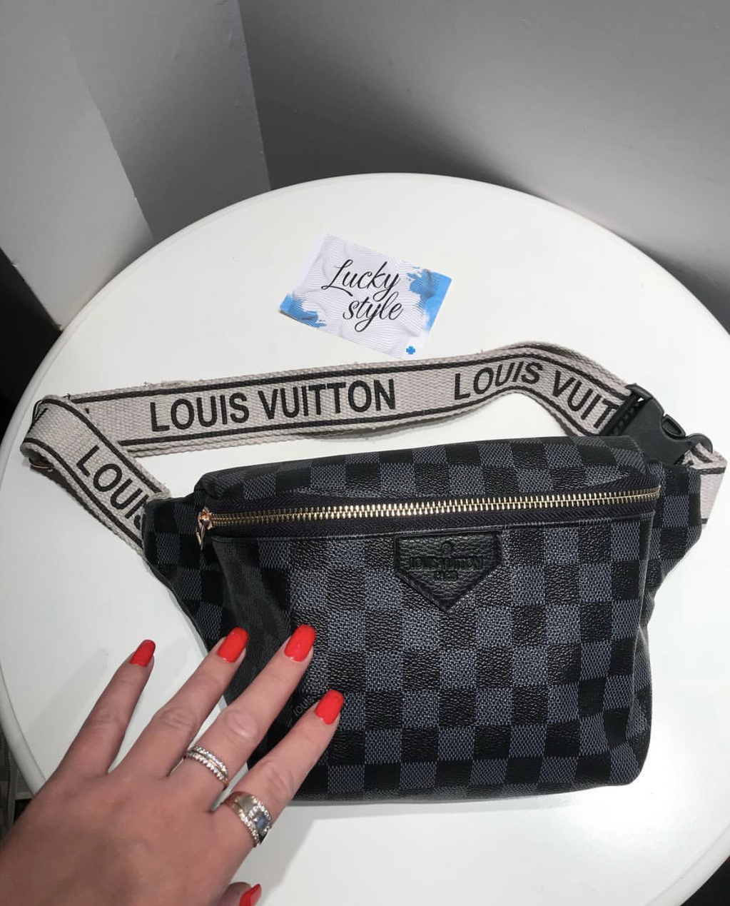 Сумка поясная сумка через плечо Louis Vuitton серая 3049