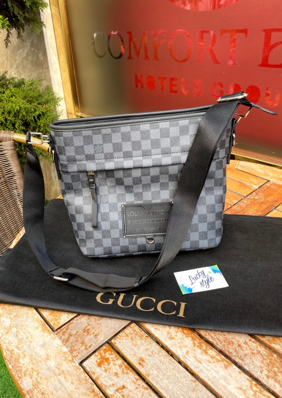 Сумка Besace Zippee серая шашка louis vuitton для мужчин 60016