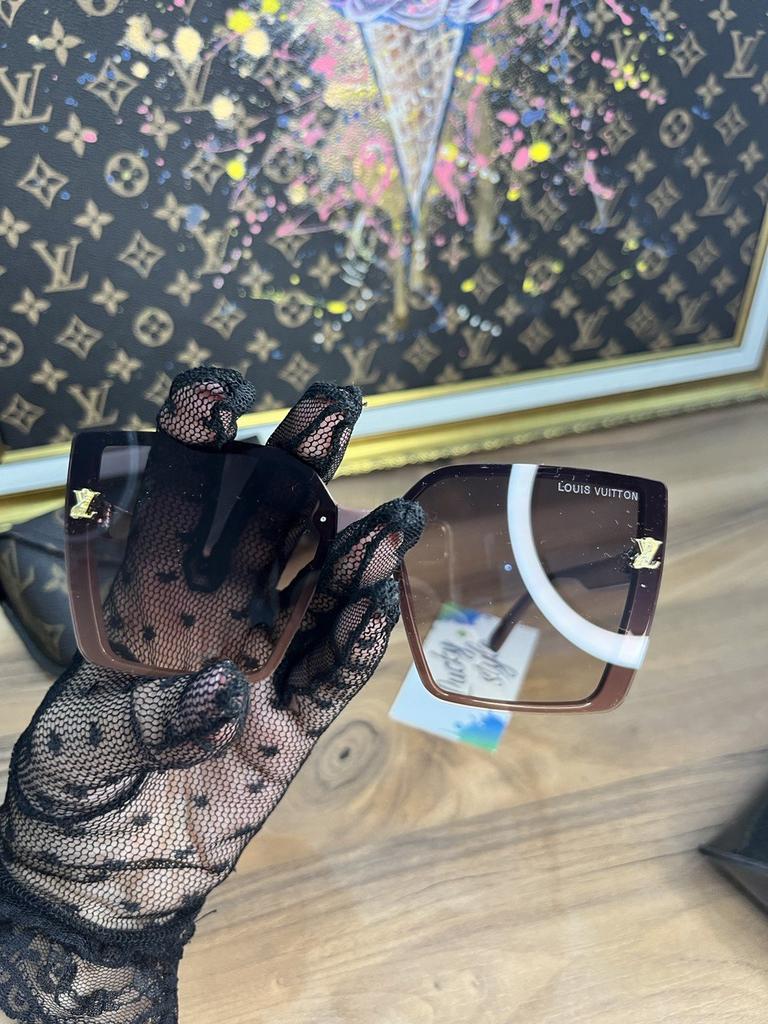 Очки женские pink LV +чехол 661322314