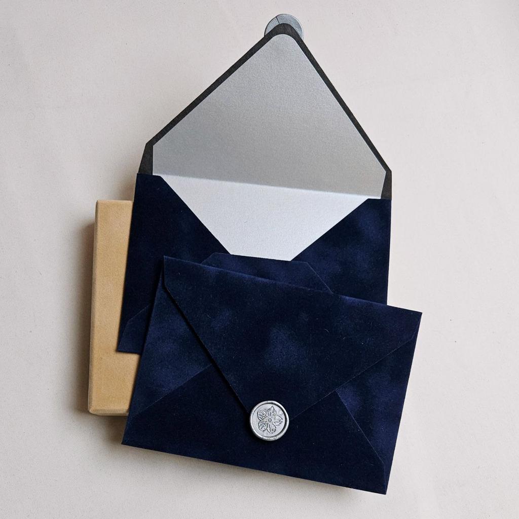 Конверт бархатний. Сапфір