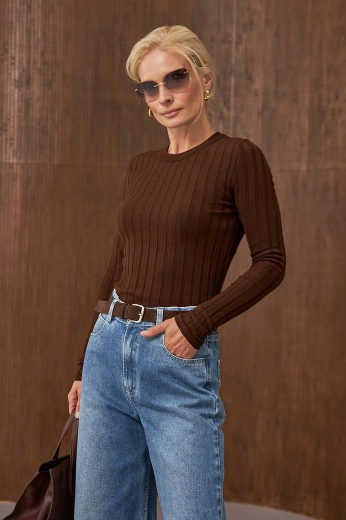 Лонгслів у вертикальну смужку брауні