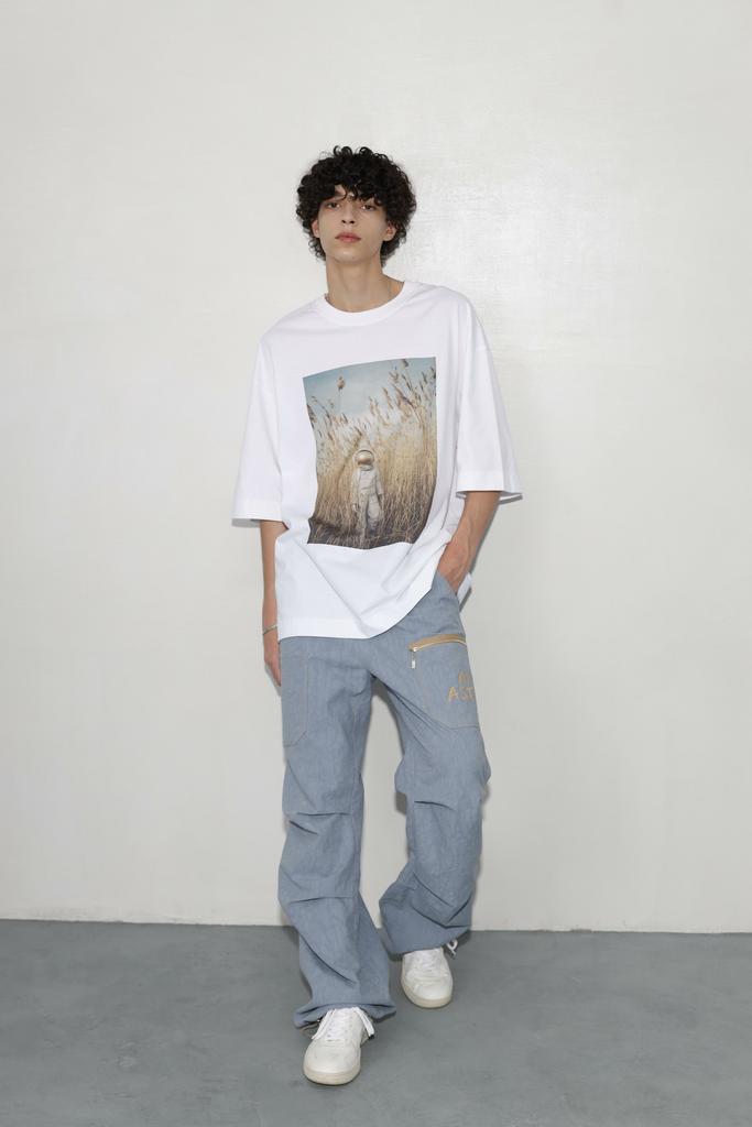 Футболка "Astronaut in the Reeds", молочная, adult size