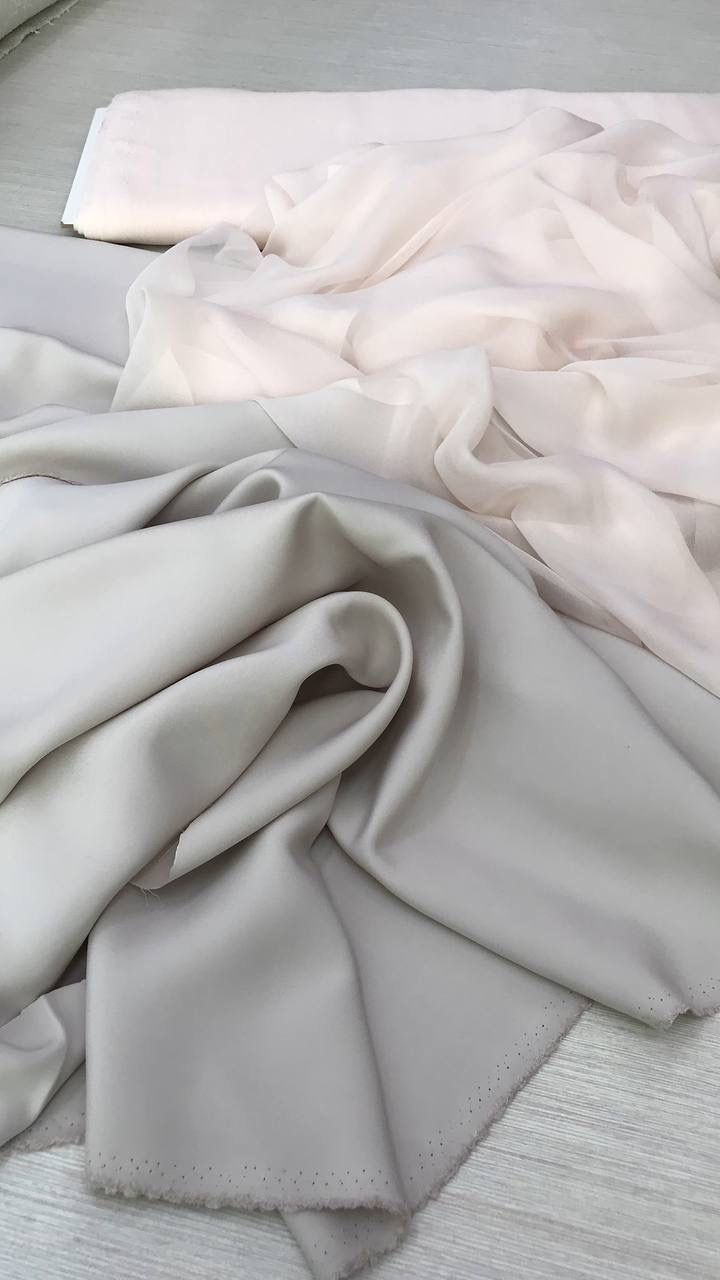 1 м Шёлковое кади серого цвета