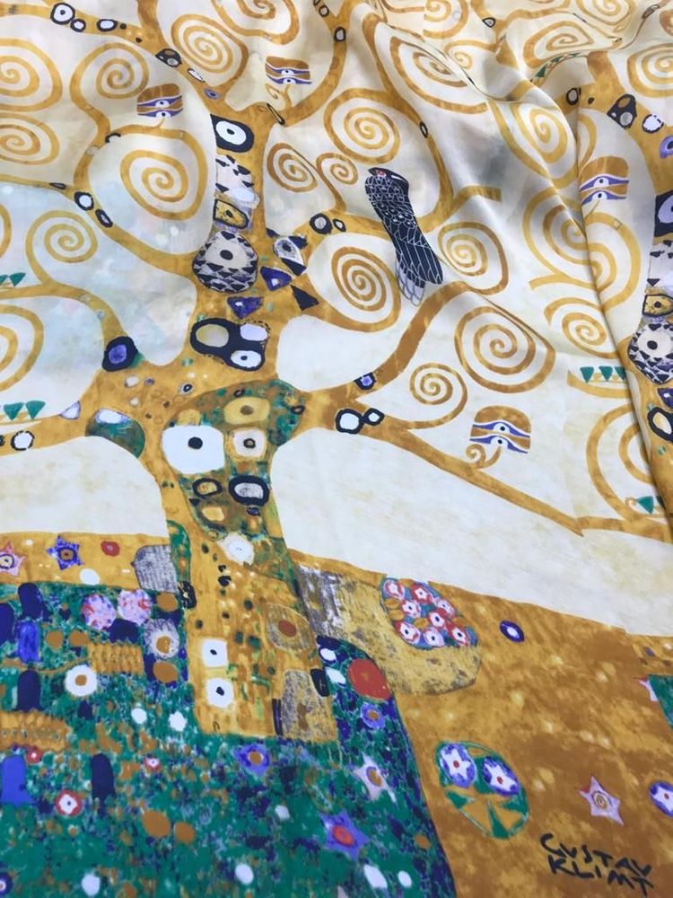 1,85м Атласный шелк принт «Поцелуй» Густава Климта