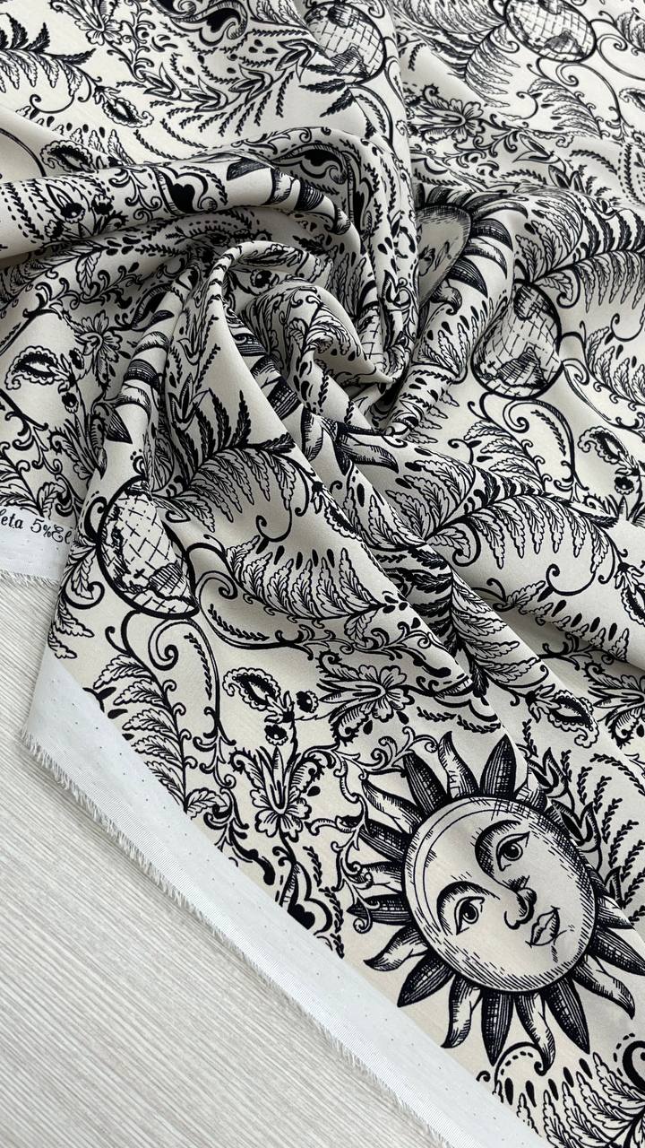 Шелк атласный с эластаном в стиле D.or принт черный на молочном фоне