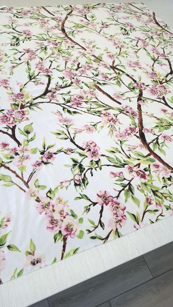 1,25m Шелковый крепдешин сакура DG