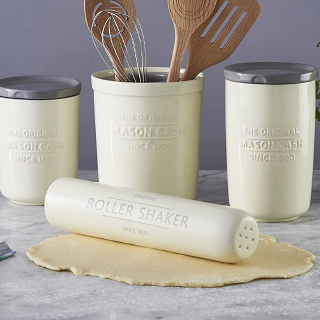 Скалка с шейкером и мерной шкалой "Innovative Kitchen"