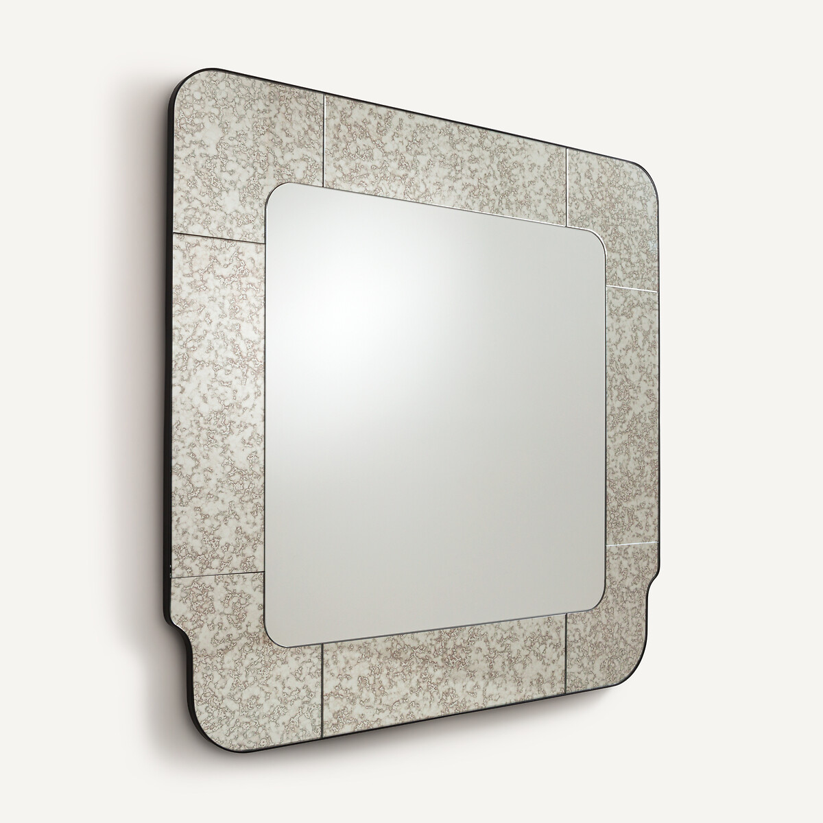 Квадратное зеркало со стеклянными краями, отделанными под старину