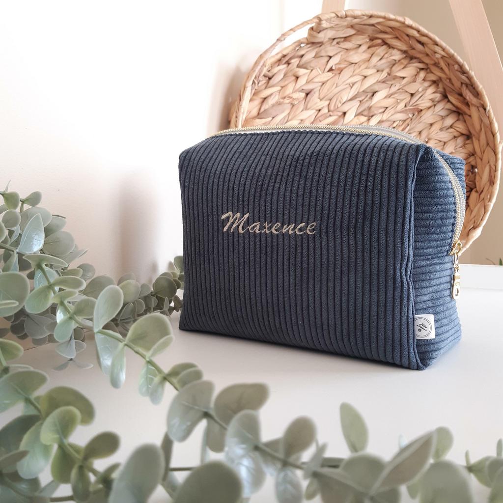 Trousse de toilette en velours