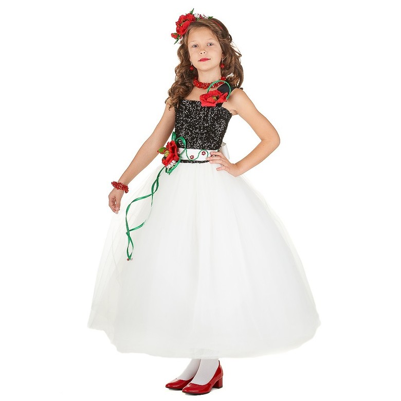 ОЛЕСЯ НАРЯДНОЕ ПЛАТЬЕ