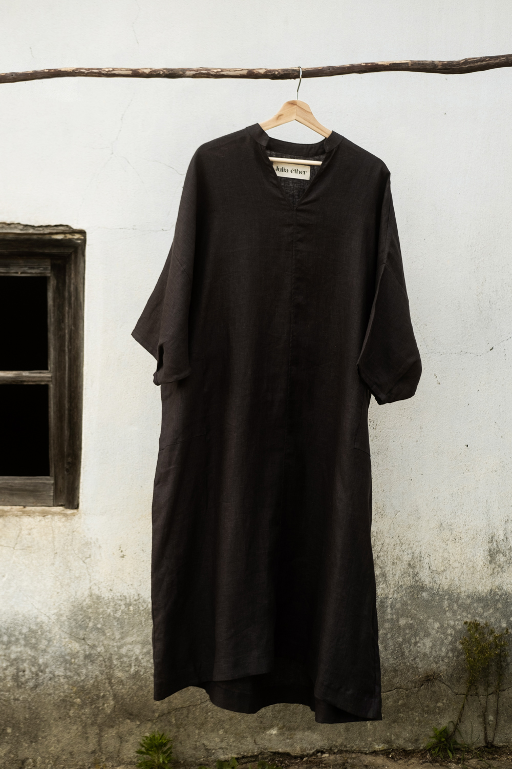 STUDIO DRESS CHARCOAL