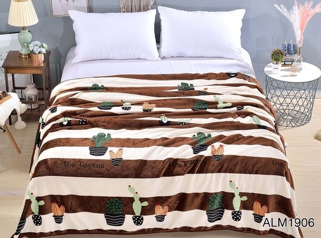 Плед на кровать с кактусами велсофт