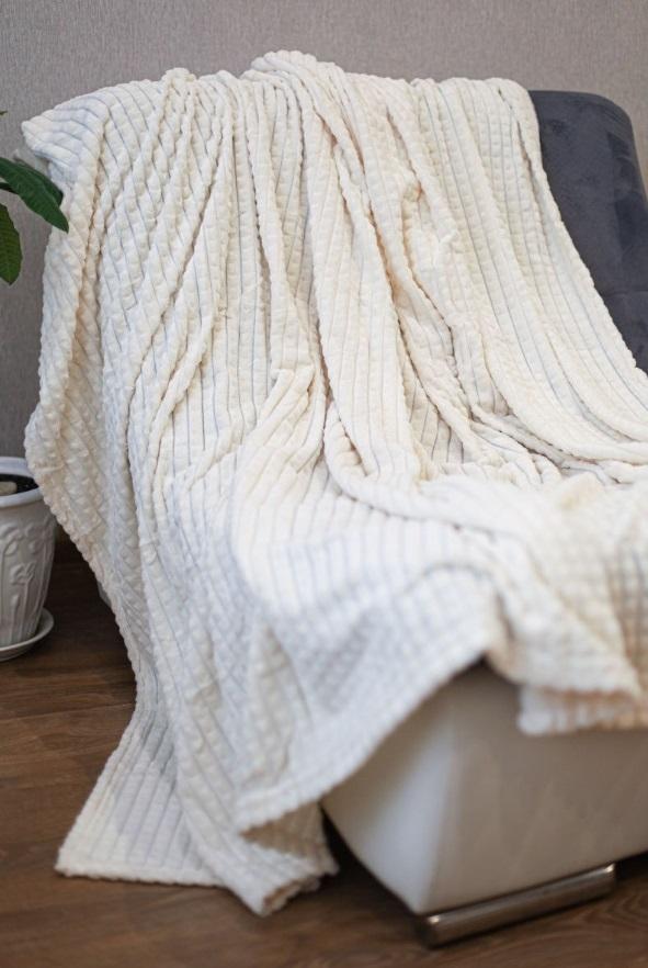 молочный велюровый плед на кровать кубики фото 1