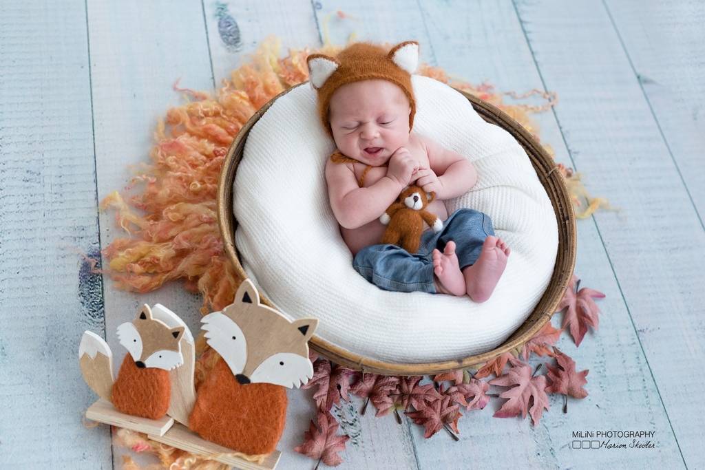 Hat Fox with cord