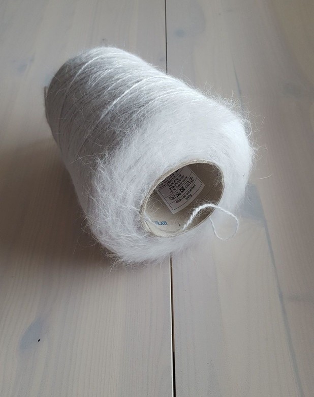 Angora Wool Filpucci 70% light gray
