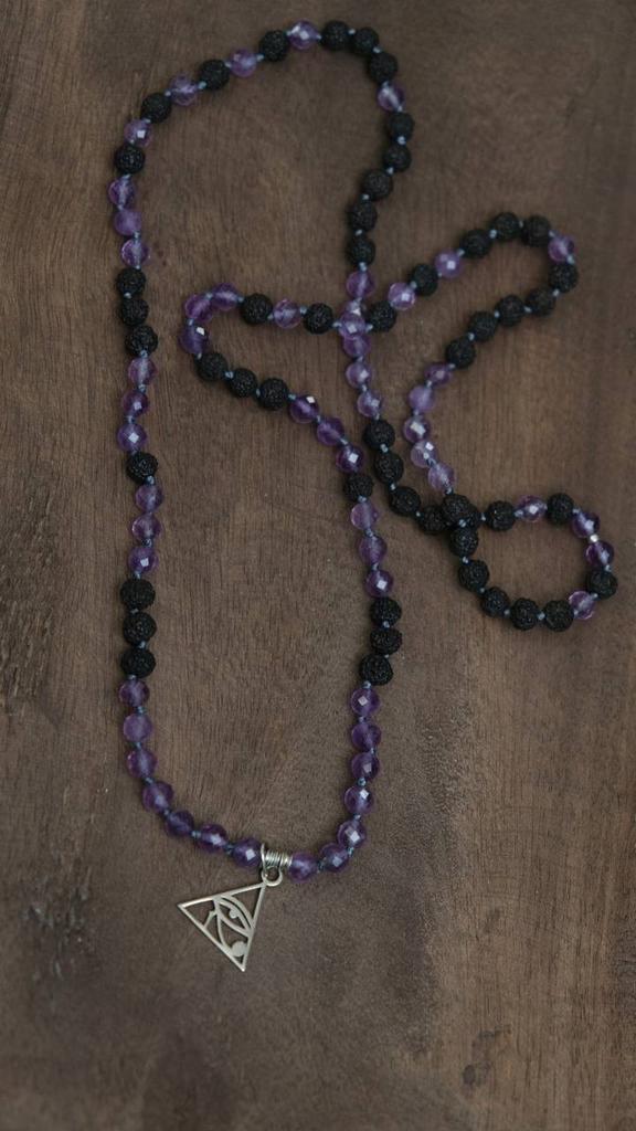 Мала из аметиста и рудракши 6 мм с кулоном «Глаз Гора»