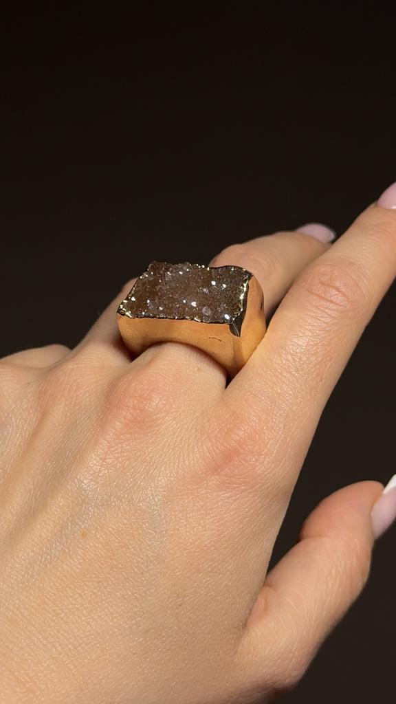 Металлизированное кольцо из цельного   агата