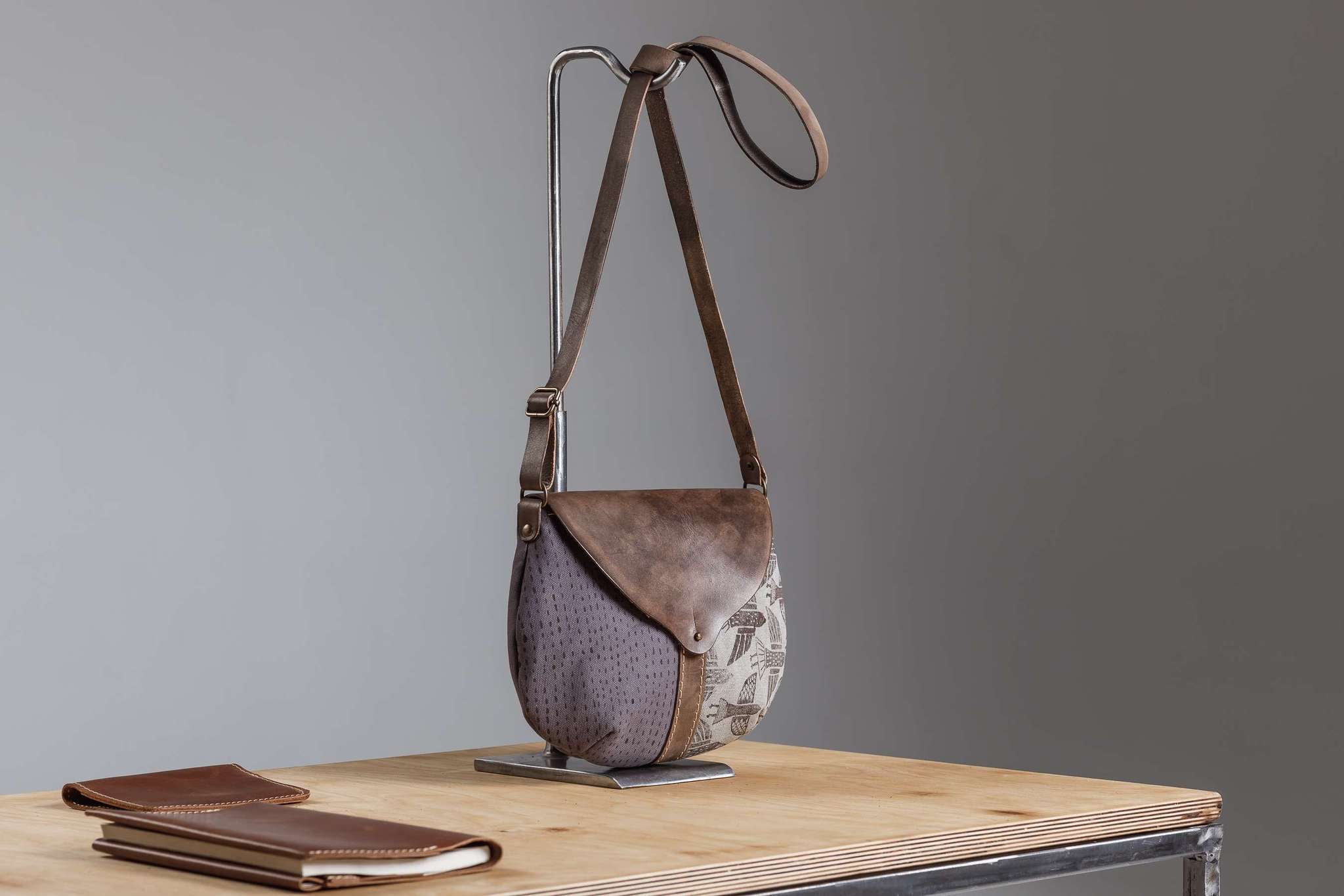Женские сумки на лето из кожи: купить в интернет-магазине натуральных кожаных аксессуаров