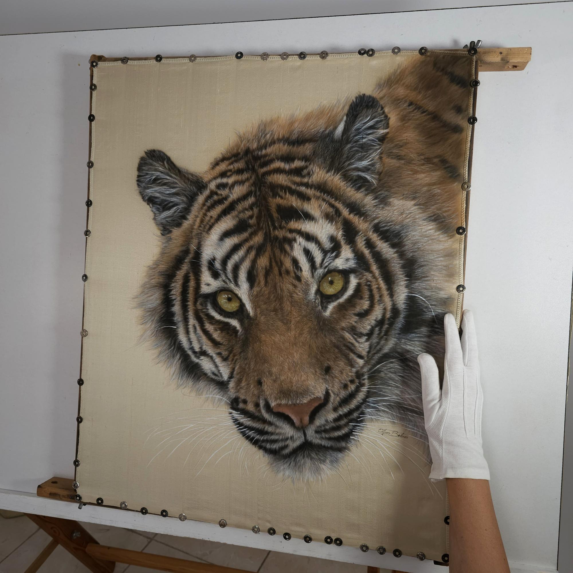 "Sentinel" - Hyperrealistic tiger portrait painted on pure silk