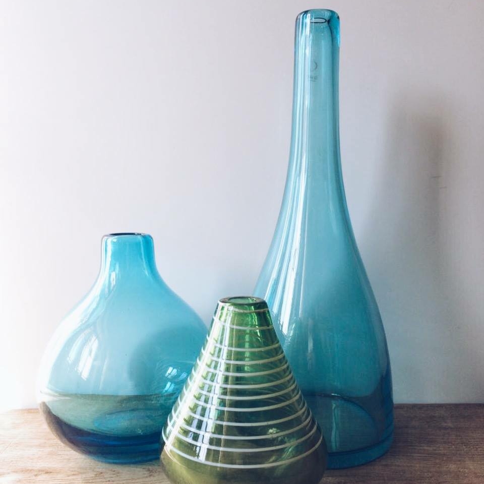 Ваза  блакитна висока, ваза блакитна середня/ ваза зелена мала, скло VA-031