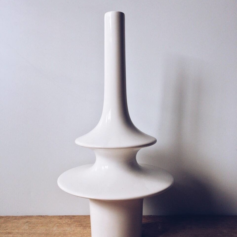 Ваза біла 29,5, кераміка VA-075