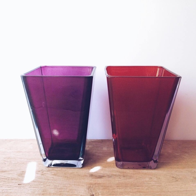 Ваза-трапеція фіолет/ Ваза-трапеція червона, скло VA-041