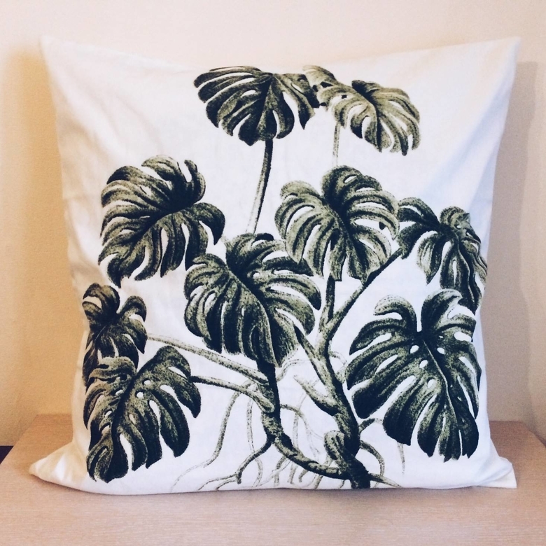 Подушка декоративна серія "тропіки" монстера PW-044