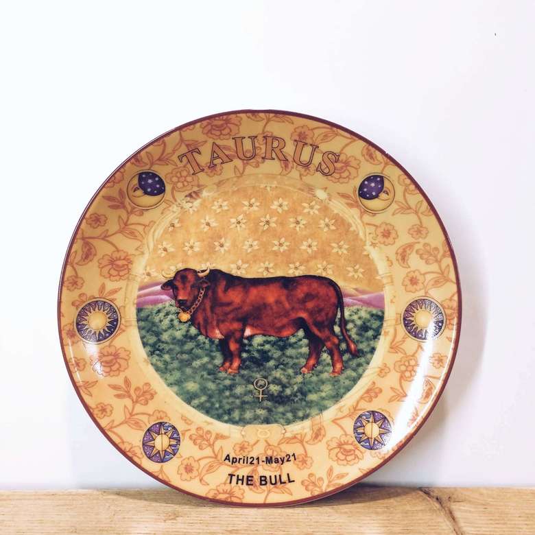 Тарілка декоративна "бик", кераміка