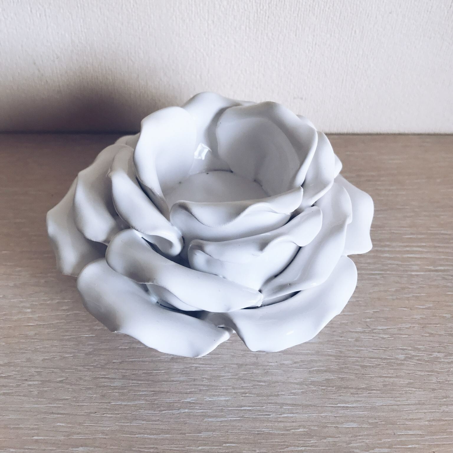 Підсвічник троянда білий, кераміка CS-016