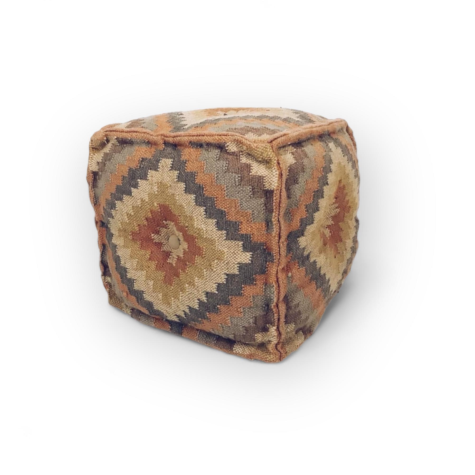 Пуф безкаркасний оранж, килим PF-009