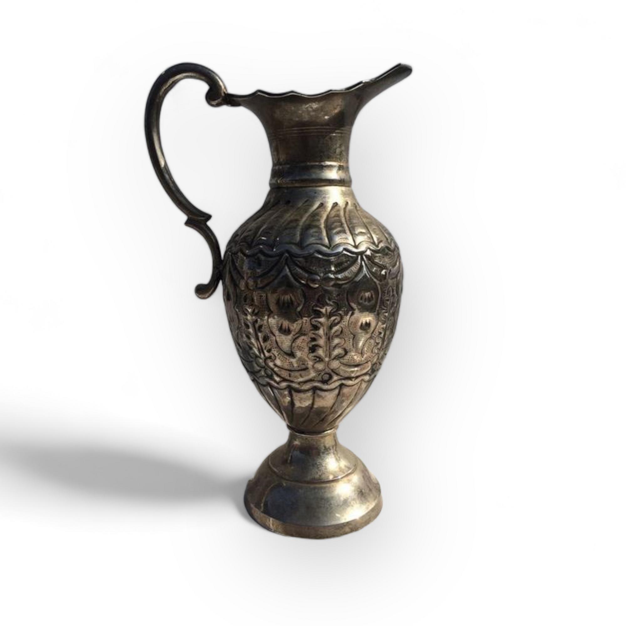 Глечик високий з рельєфним малюнком мельхіор JU-004