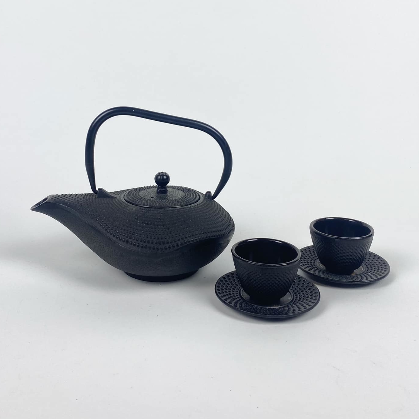 Чайник традиційний японський чорний, чавун TE-023