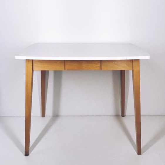 Стіл обідній/кухонний малий вінтаж, дерево/дсп ламінований TB-031