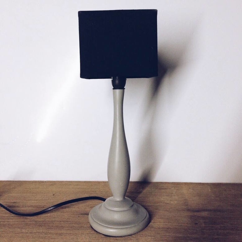 Лампа настільна LT-086