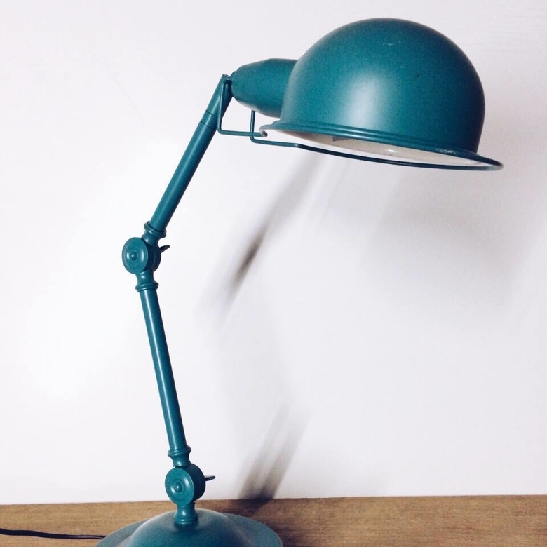 Лампа офісна LT-102