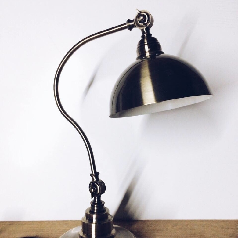 Лампа настільна в ретро стилі метал LT-097