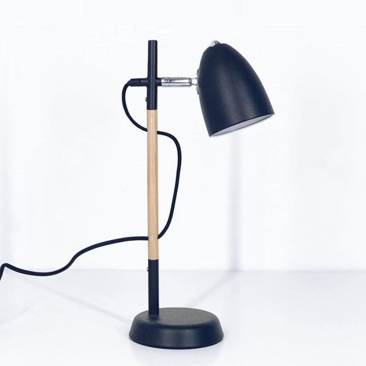 Лампа офісна дерево/метал чорний LT-048