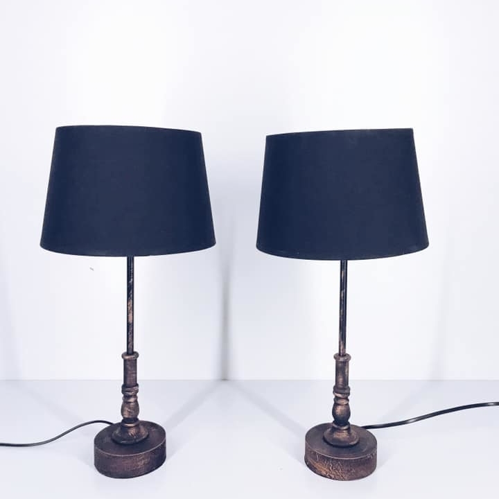 Лампа настільна LT-022