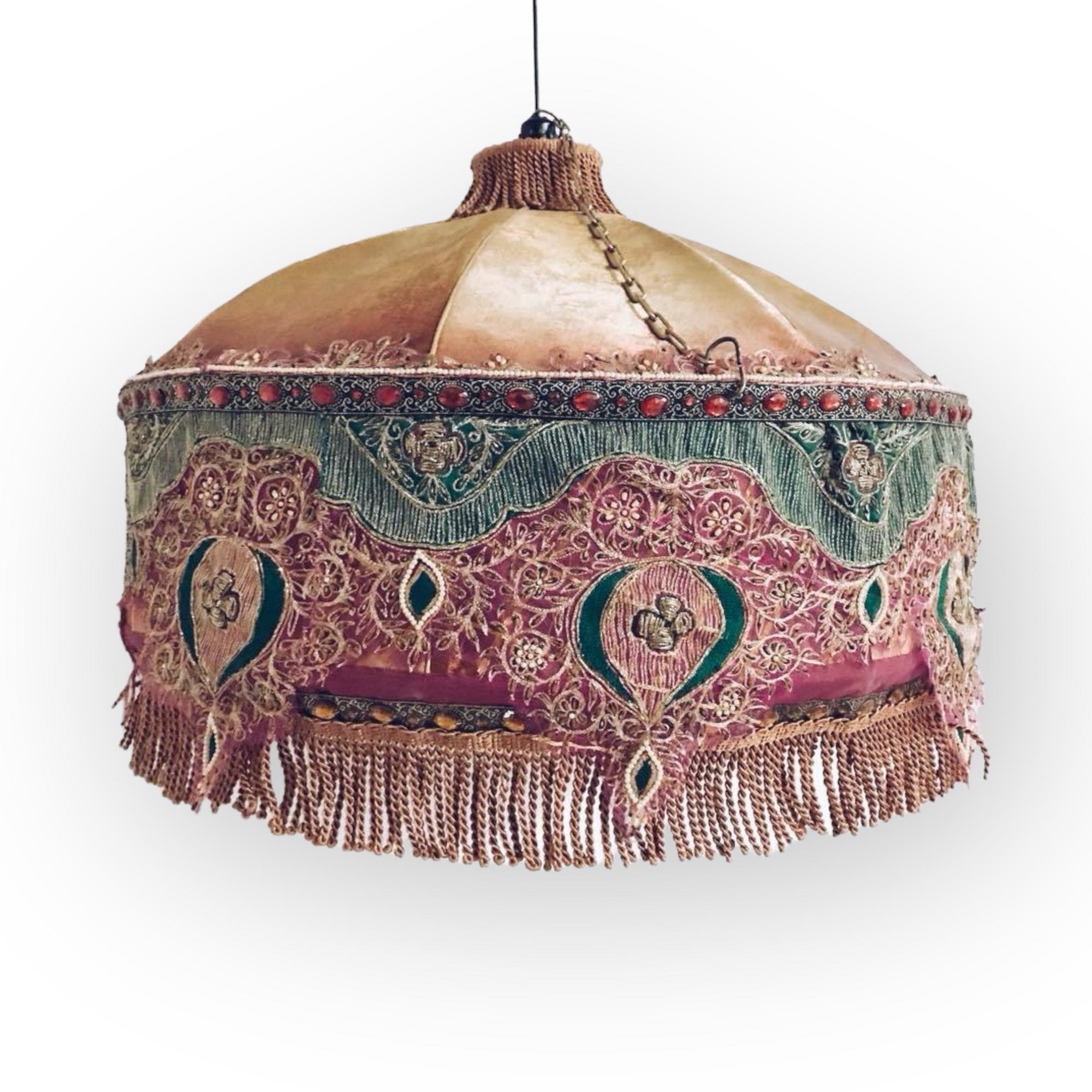 Абажур вінтаж великий шовк/вишивка/китиці LS-014