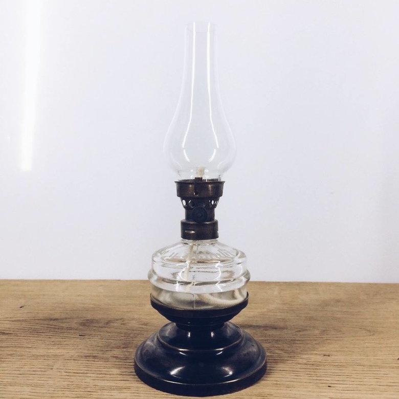 Лампа керосинова чорний метал/скло CL-034