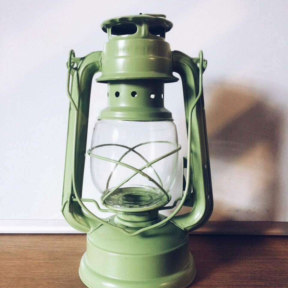 Ліхтар "туристичний" зелений метал/скло CL-054