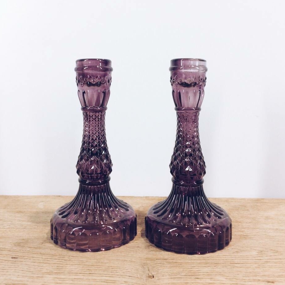 Підсвічник скло рельєфне фіолетовий CA-063