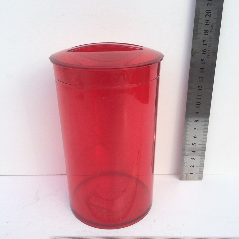 Контейнер пластик червонный для круп KB-007