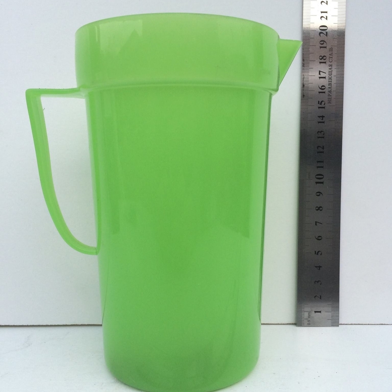 Мірний глечик пластик зелений KH-010