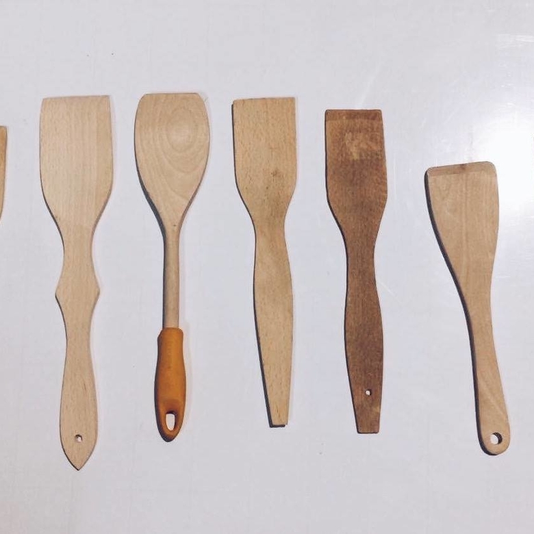 Лопатка кухонна дерево KH-012