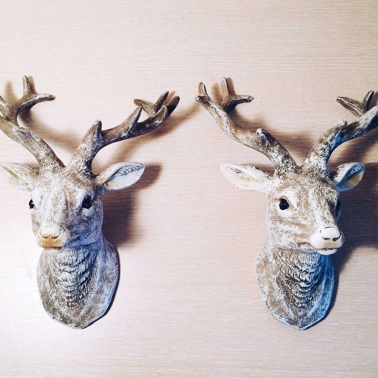 Голова оленя декоративна настінна мала полімер MU-001
