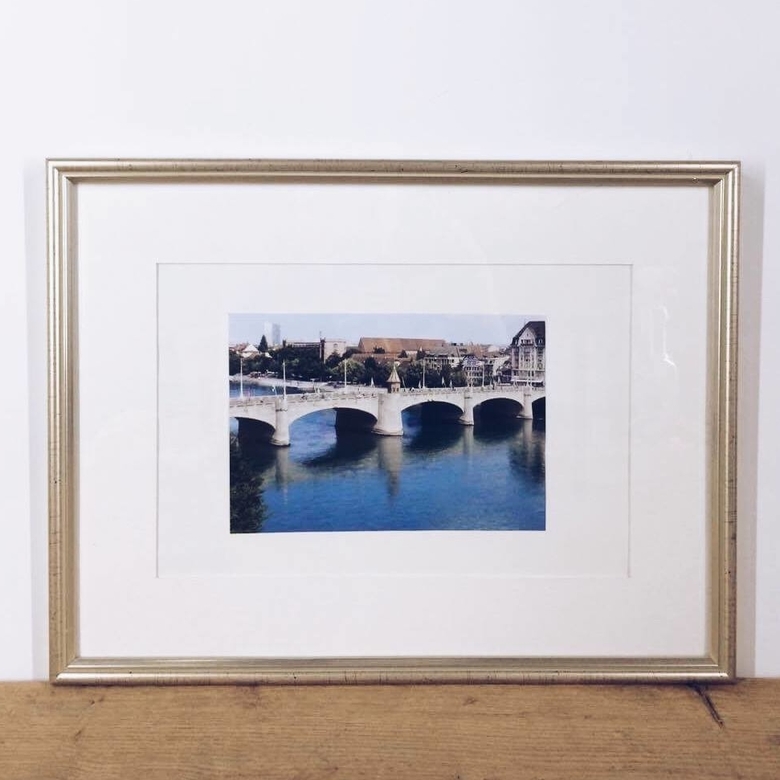 Фото Міст через річку рамка з паспарту AR-150