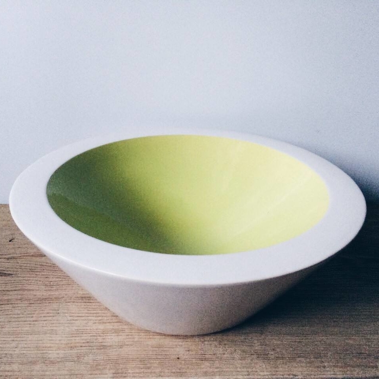 Ваза низька двокольорова кераміка білий/салатовий VA-056