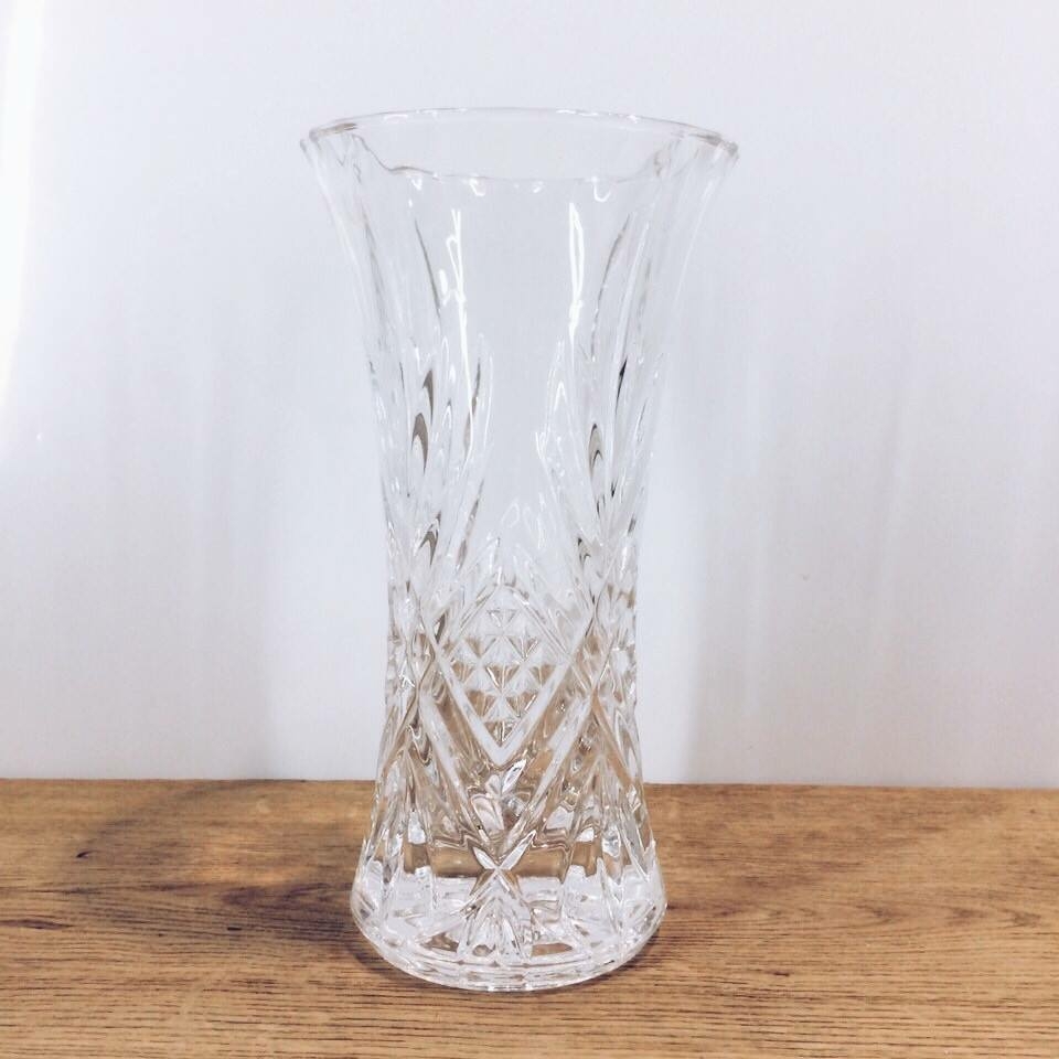 Ваза кришталева середня VA-080
