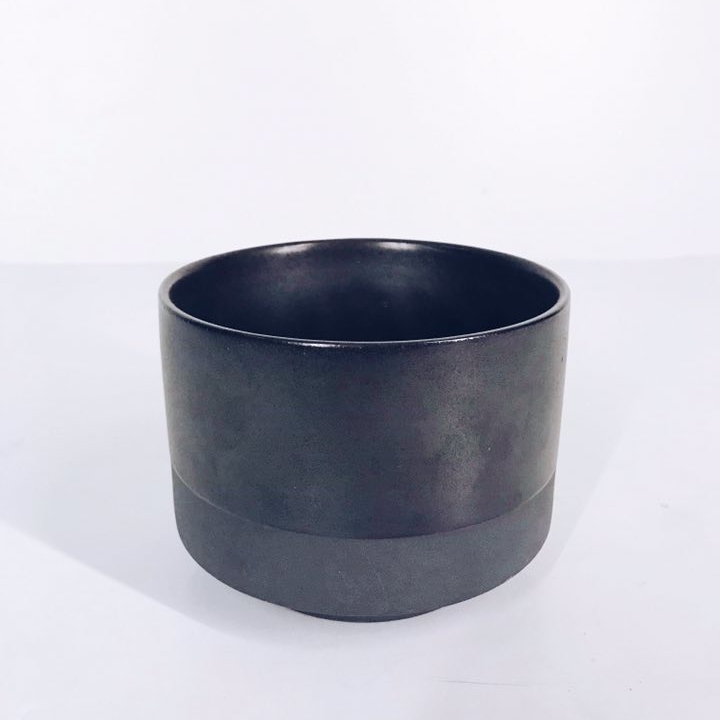 Ваза-кашпо низька чорна матова кераміка VA-133